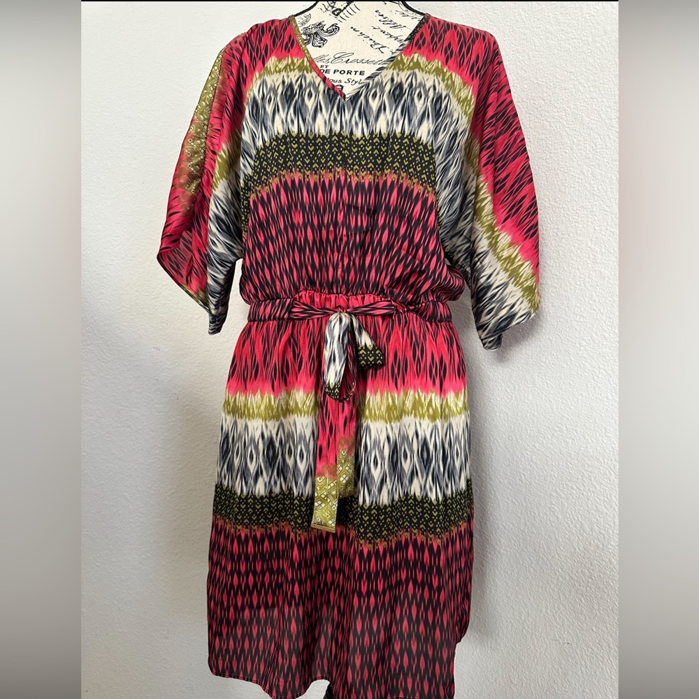 Laundry By Shelli Segal Pink and Black Midi Dress